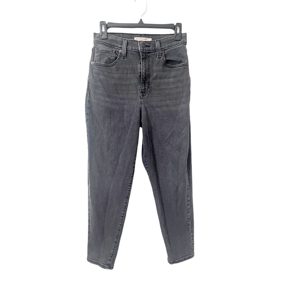 Levi’s Gray Wash‎ High Waisted Mom Jeans 27